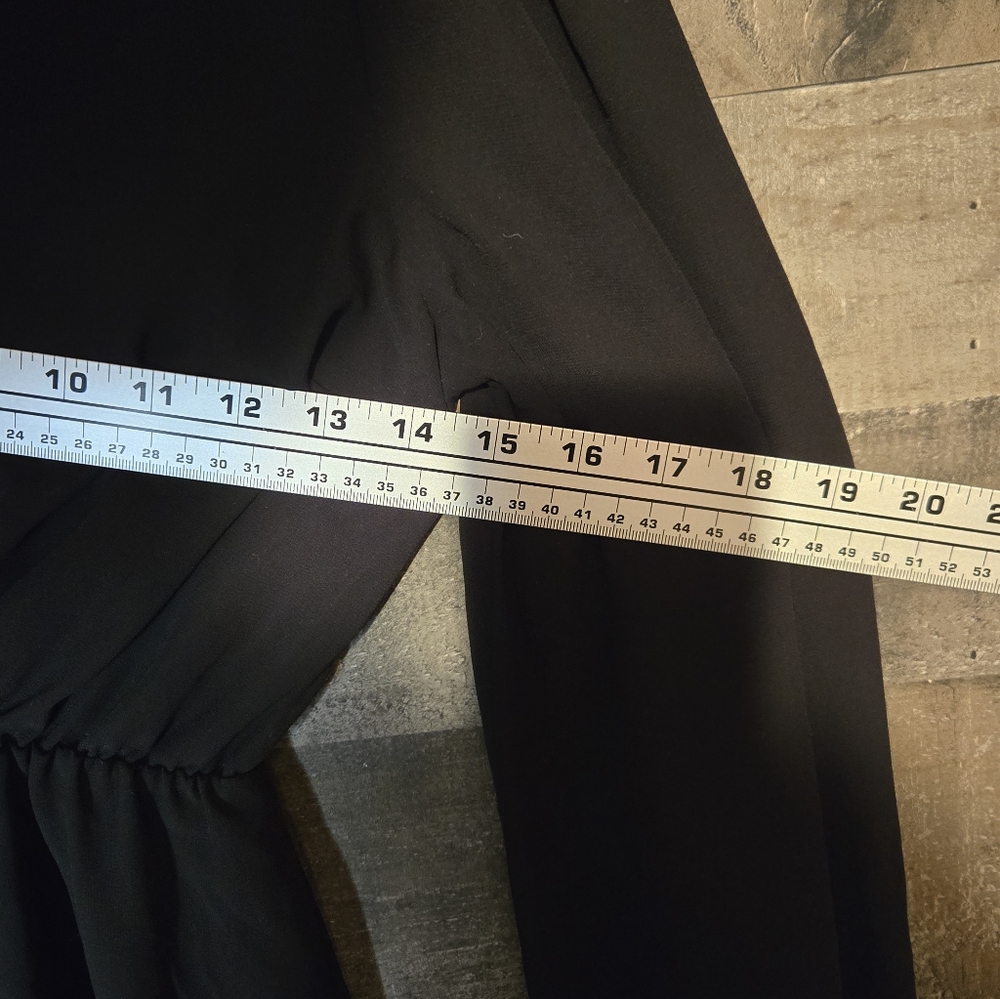 Express Black Long Sleeve V‑Neck Mini Dress - Picture 5 of 5